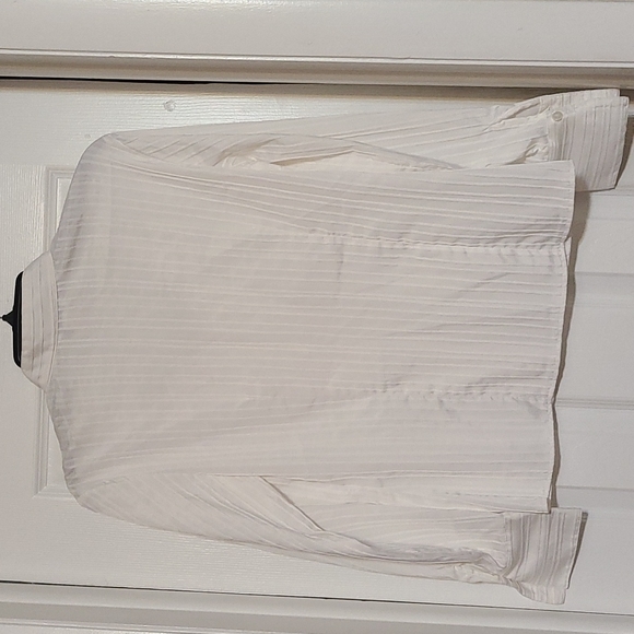 Clothes - Picture 2 of 2